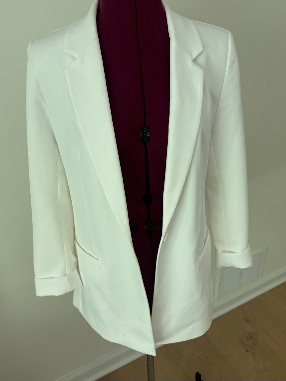 The Drop open white blazer size xs